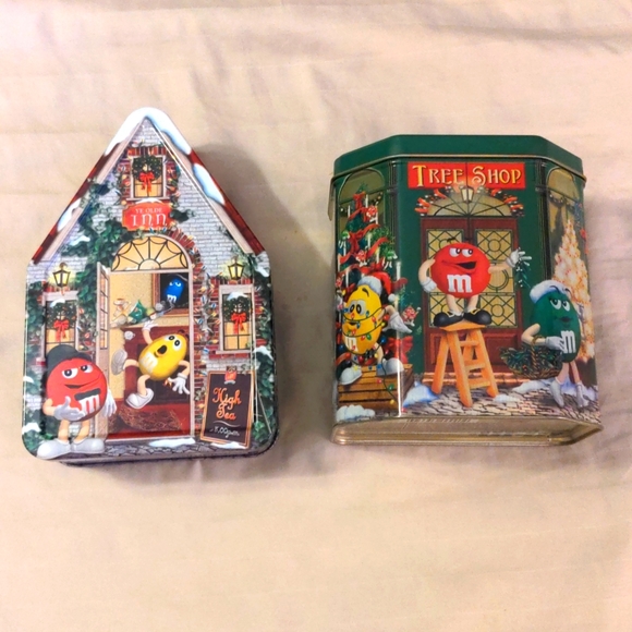 M & M Holiday Decorative Tins Empty 2000 and 2002 - Picture 1 of 6